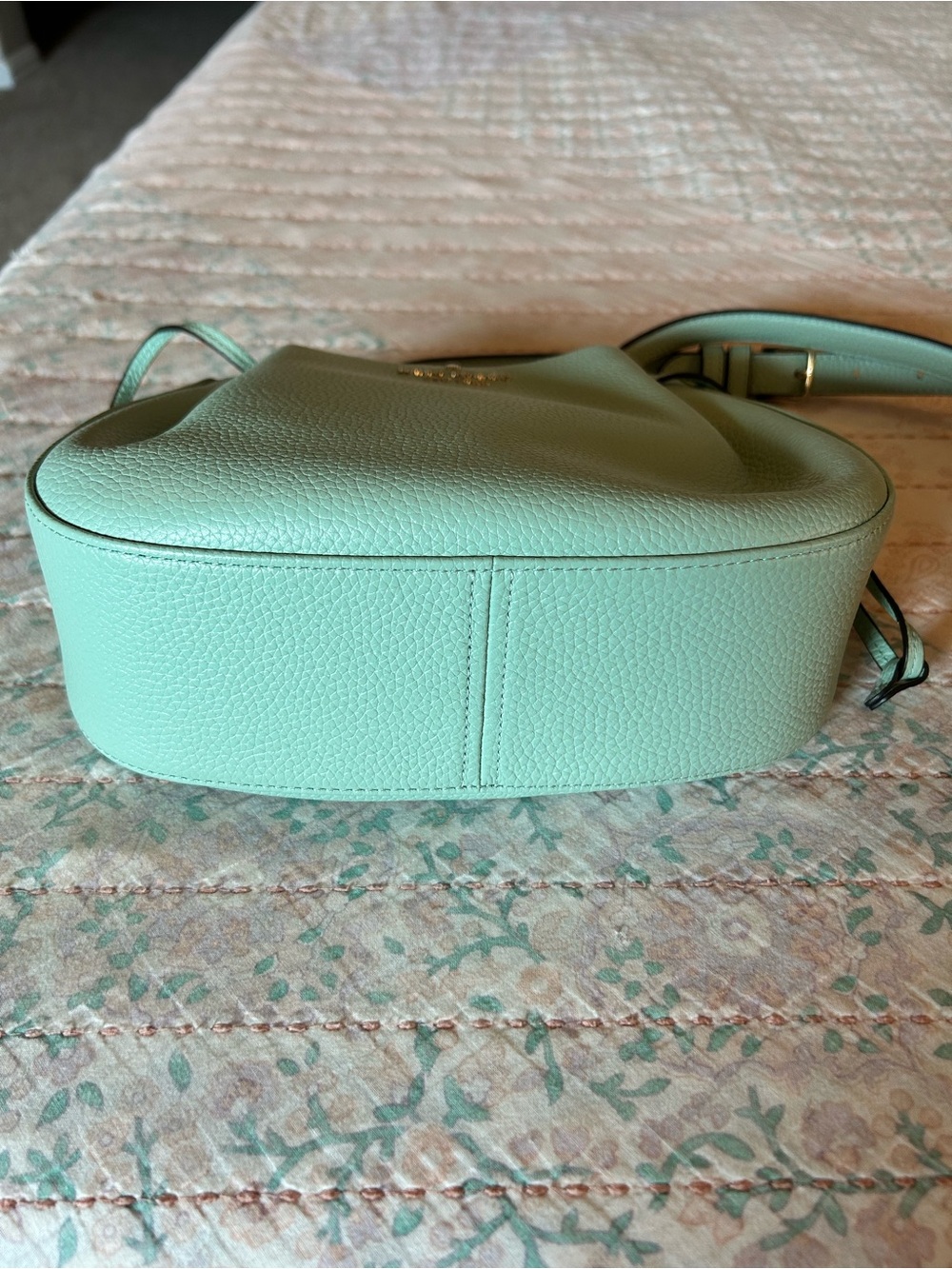 Kate Spade Dumpling Pebbled Leather Light Mint Green Crossbody Bag Purse EUC - Picture 3 of 14